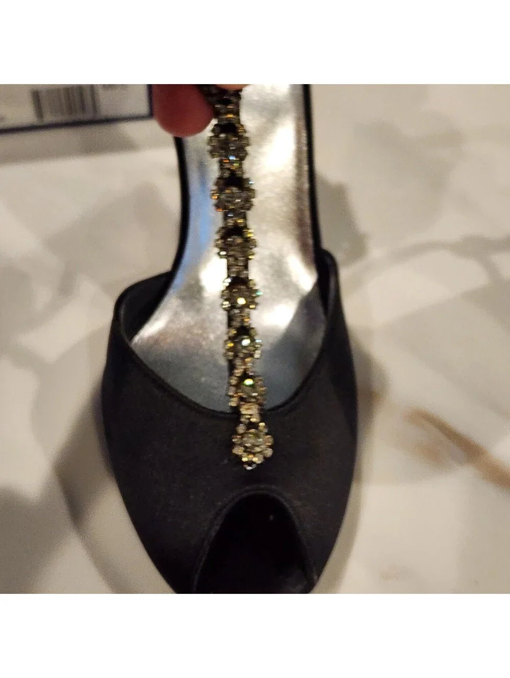 New Stuart Weitzman Fabulosity Black Satin Crystal T-Strap Heels Size 9